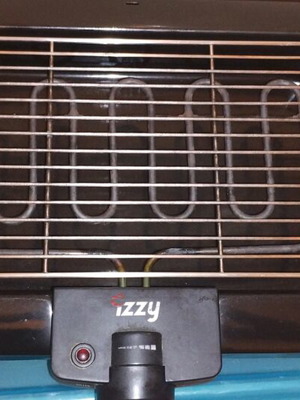 Izzy7115 Kentucky electric grill like new, large 44x22 cooking surface