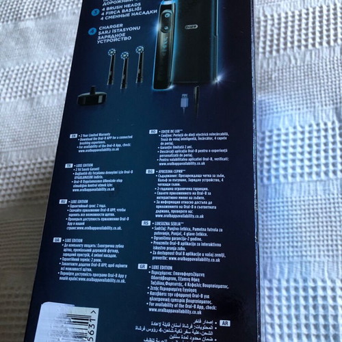 Oral B Genius X rechargeable electric toothbrush Luxe edition new