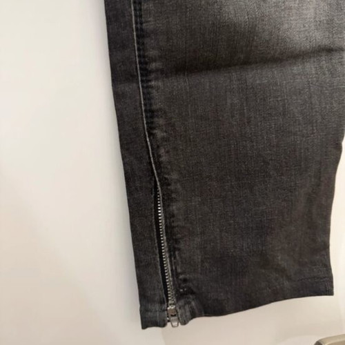Guess jeans like new with rhinestones, black and grey, size M