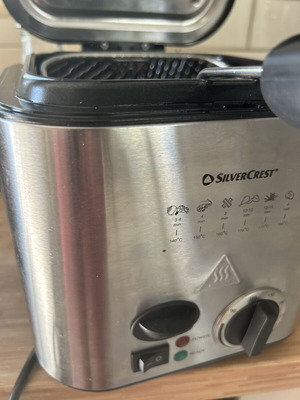 Silvercrest mini φριτέζα σαν καινούργιο, για ατομική μερίδα