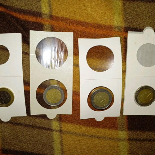 Coin holders like new, pack of 130 with 4 velvet-style boxes