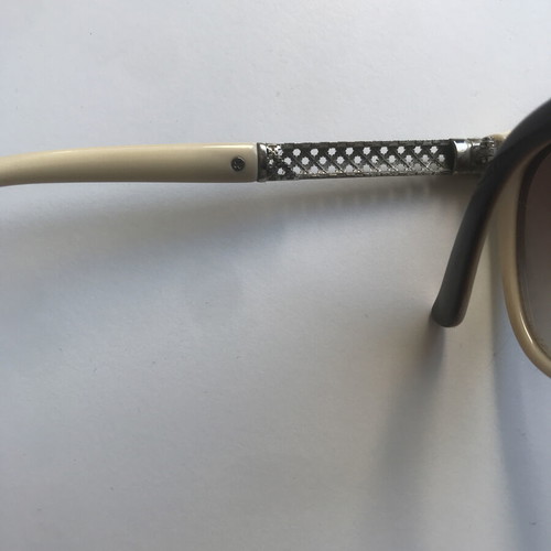 Gucci vintage sunglasses used, beige and brown with defect