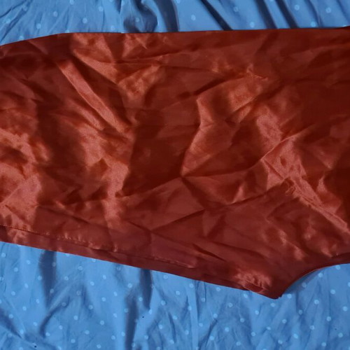 Satin pajama set red like new S-M