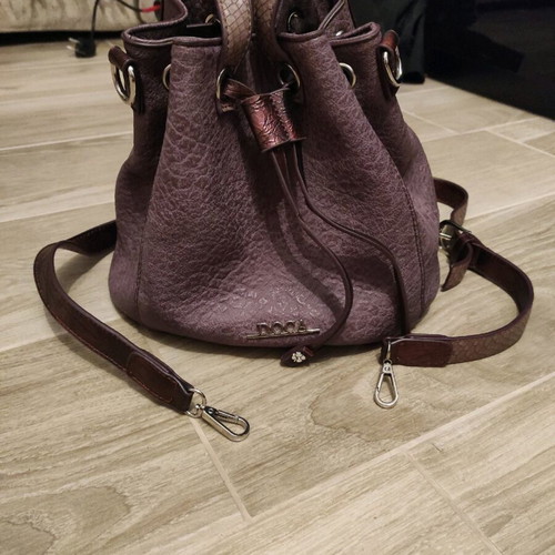 Doca bag pouch hand used like new, purple