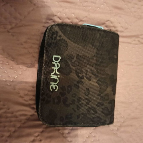 Wallet like new