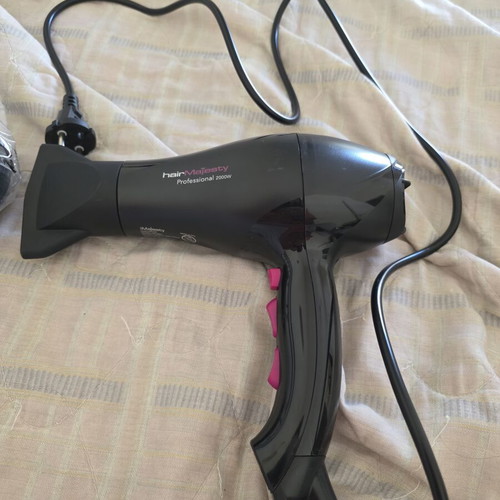 Hairdryer Majesty Professional 2000W new with diffuser