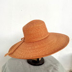 Oversized straw hat orange, like new