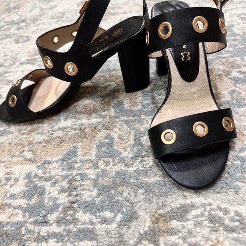 Envie shoes leather black sandals used, size 38