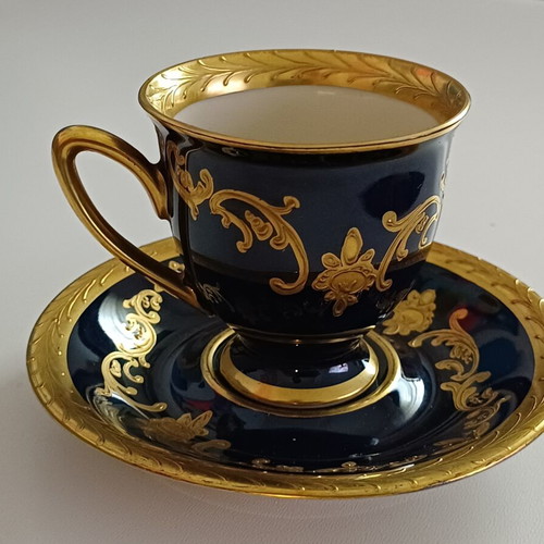 Vintage Bavaria Waldershof porcelain cup and saucer set like new