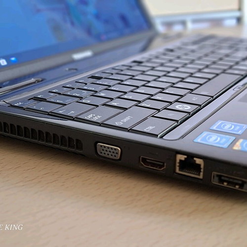 Toshiba Satellite L650 laptop used, Intel Core i5, 8GB RAM, 120GB SSD