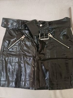 Vinyl biker skirt Bershka like new, size small, black