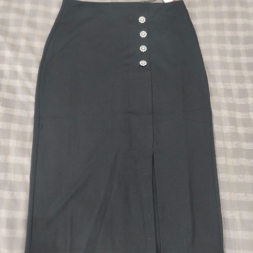 Midi black skirt new with silver buttons