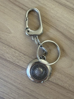 Vintage Olympiacos S.F.P. metal keychain used, 1925