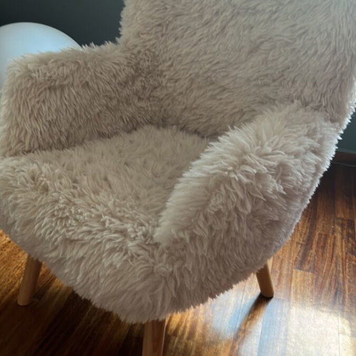 Armchair with faux fur upholstery