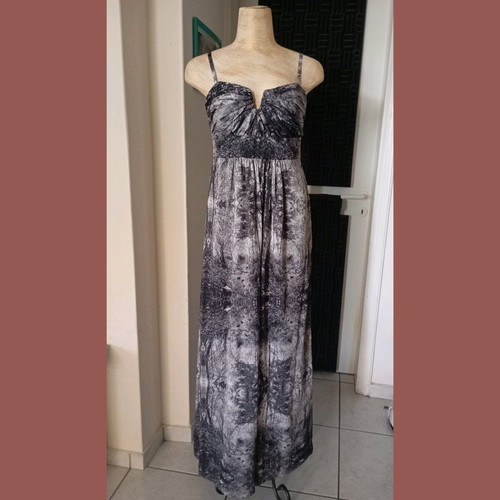 Ted Baker maxi dress like new, size S/M, gray with removable strap