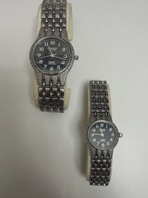 Watch set unisex silver new with case