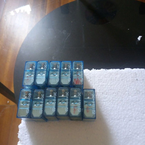Finder 40.61 micro relay 110V DC 16A like new, pack of 11 pcs