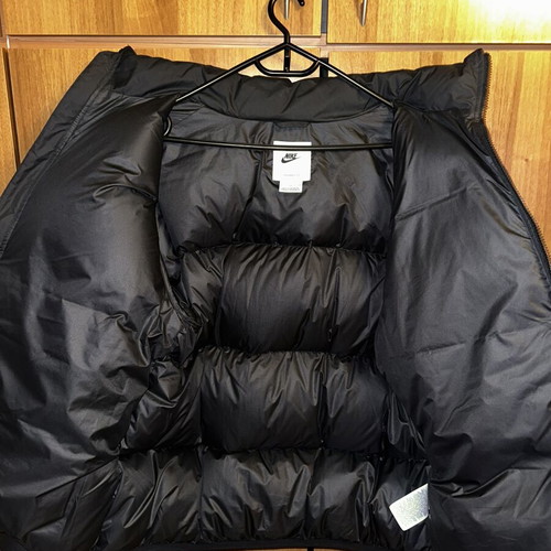 Nike ThermaFit 650 black puffer jacket, size L