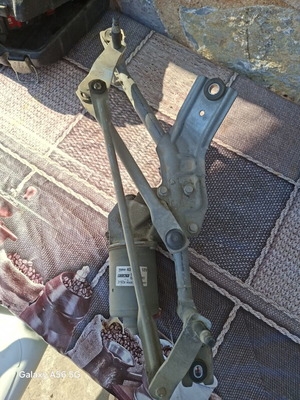 Fiat Grande Punto Evo wiper motor