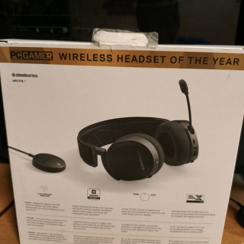 Steelseries Arctis 7 Wireless Gaming Headset new