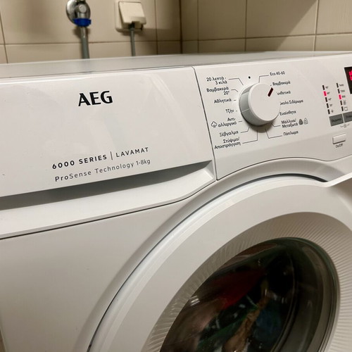 AEG 6000 Series LAVAMAT washing machine ProSense Technology 1-8kg