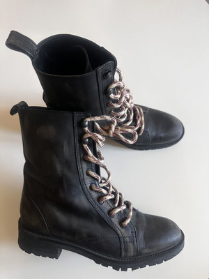 Zara ankle boots like new, grey and black, size 39