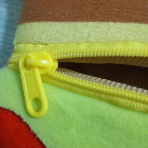 Miniso burger-shaped pencil case like new, soft material