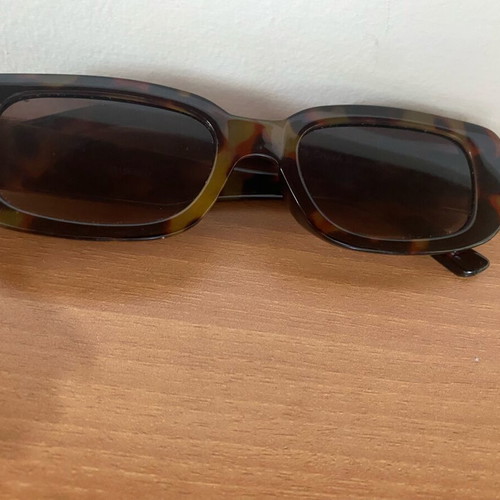 Sunglasses Asos brown used with minor hinge flaw