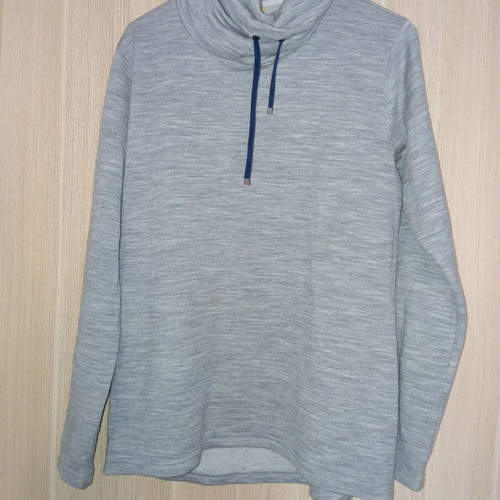 Devold merino sweater size M like new, gray