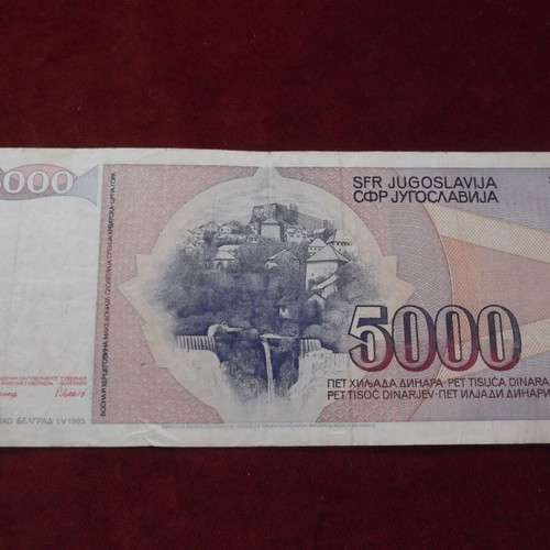 Yugoslavia 5000 Dinara 1985 banknote used