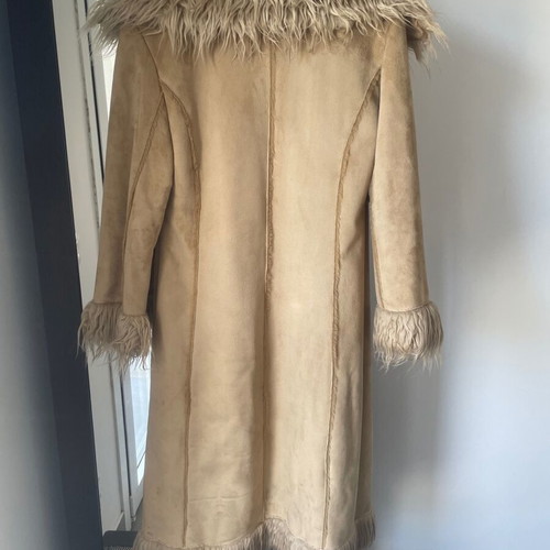 Leather coat with fur lining like new, size small-medium, beige