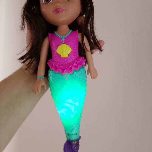Mattel Shiny Mermaid Dora doll from Fisher Price like new
