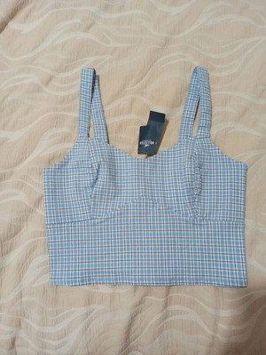 Hollister Crop top No Large