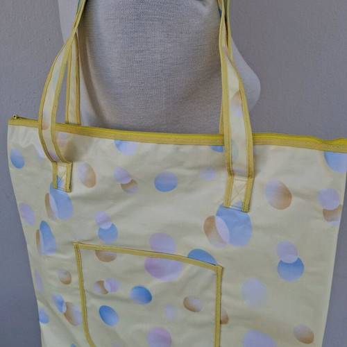 Beach bag like new, blue and yellow, plastic lining