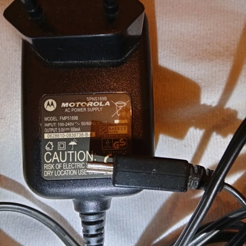 Motorola RazrV3i collectible used gray flipphone