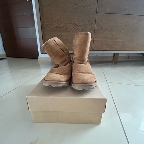 Ugg boots used, size 38, brown