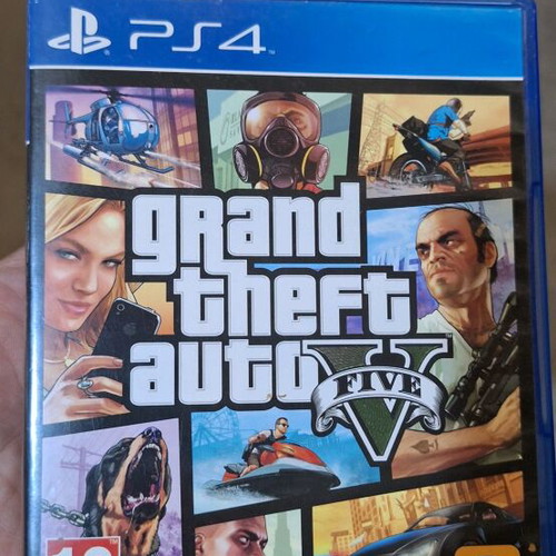 Grand Theft Auto V for PlayStation 4 like new, action