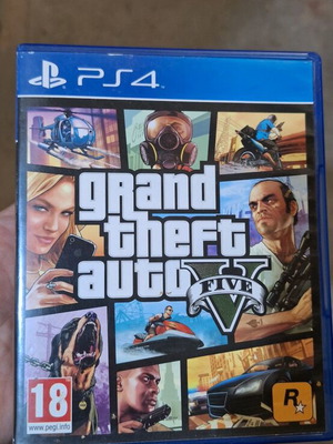 Grand Theft Auto V for PlayStation 4 like new, action