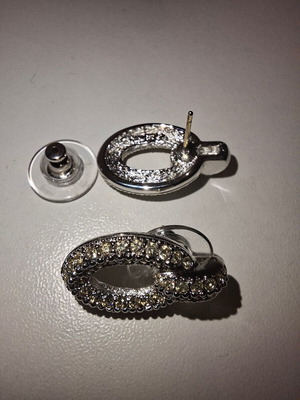 Christian Dior vintage earrings with crystals 14K gold post like new