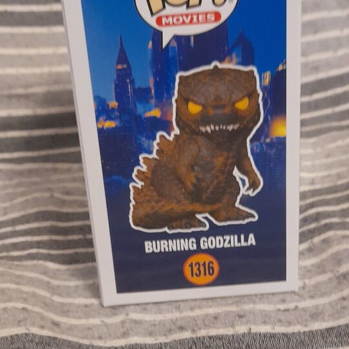 Funko Pop Burning Godzilla glow in the dark special edition new