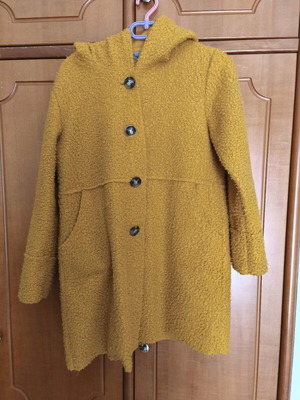 Coat used size XL