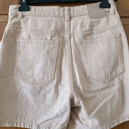 Only women's shorts beige like new, size S 36 8