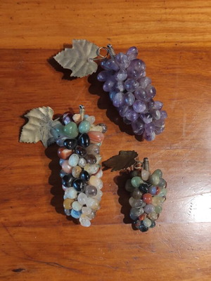 Grape Clusters with Semi-Precious Stones like new, 1980s vintage