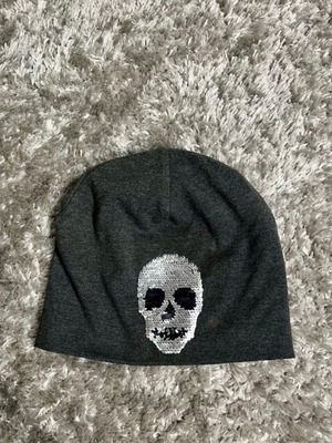 Παιδικό σκουφάκι μεταχειρισμένο πολύχρωμο, κατάλληλο για παιδί έως 4 ετών