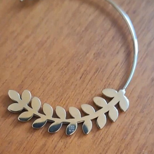 Hoop earrings new, gold color, 4cm diameter