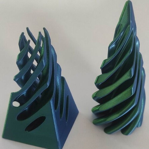 3d Impossible Vortex Pyramid Passthrough Fidget Toy antistress game purple-blue new