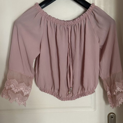 Rose blouse with lace sleeves, size S-M