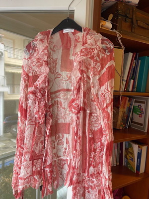 Коралова бохо риза като нова, полупрозрачна, размер M, червено розово