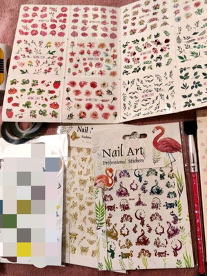 Nail set new with stickers, plate and decorative items