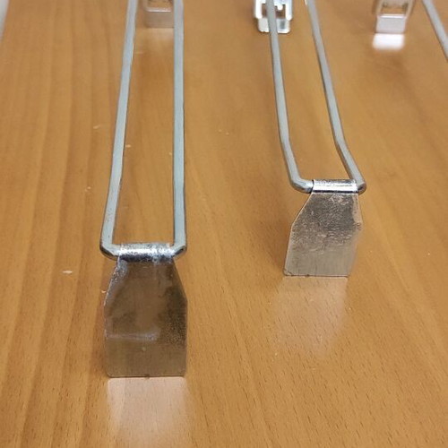 Double automatic shelf hooks with label